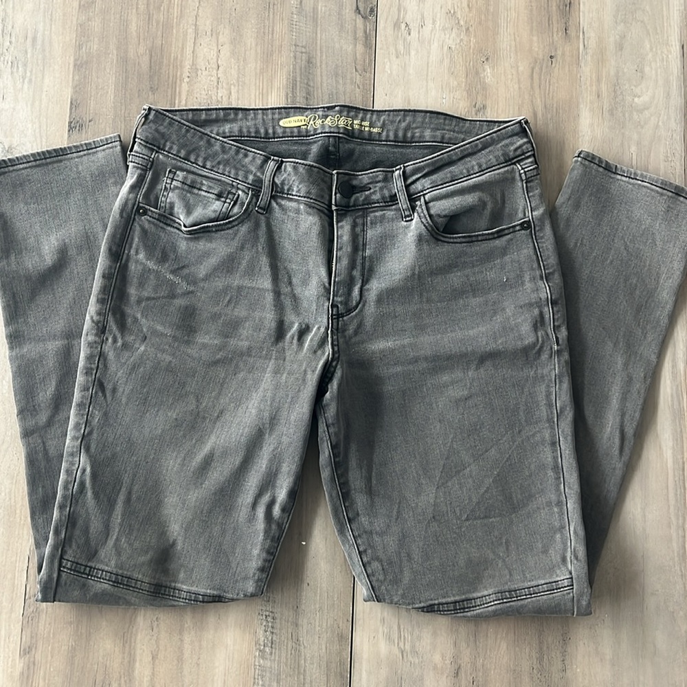 Women Old Navy Rockstar Mid Rise Moto Knee Skinny Jeans Distressed Black size 12